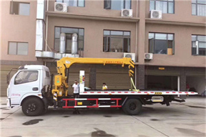 大安山附近汽车轮胎更换